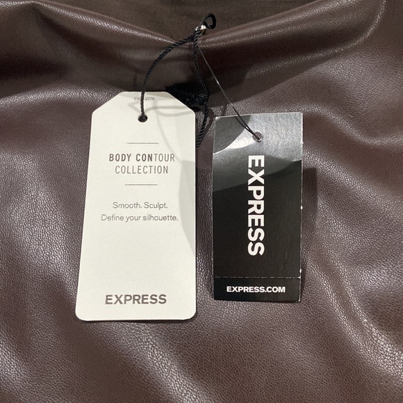 NWT Express Brown Body Contour Faux Leather Square Neck Cropped Top - Picture 6 of 6